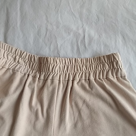 1. state cream suede shorts - Picture 4 of 5